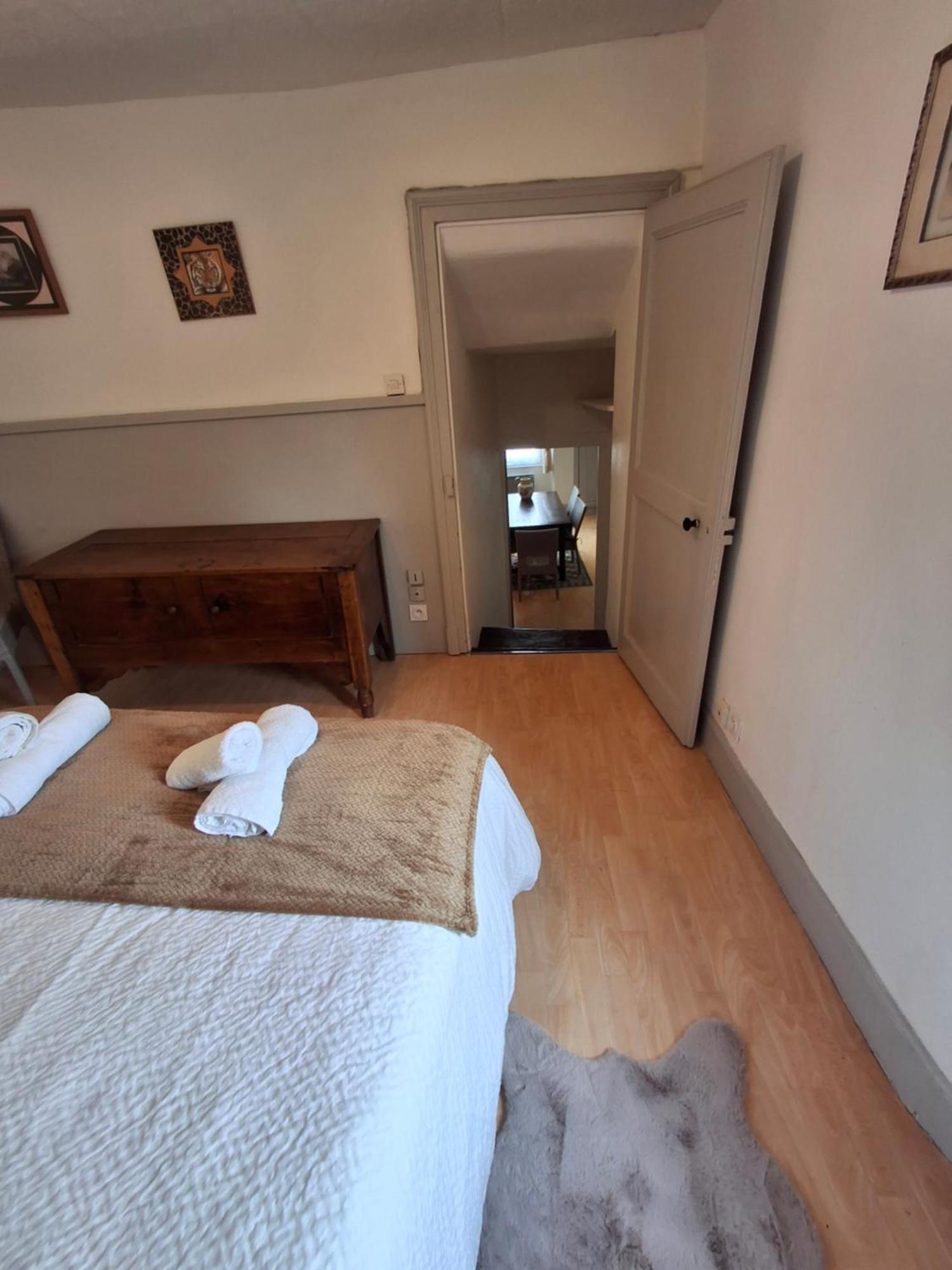 Escale Au Pied Du Chateau Амбоаз Екстериор снимка